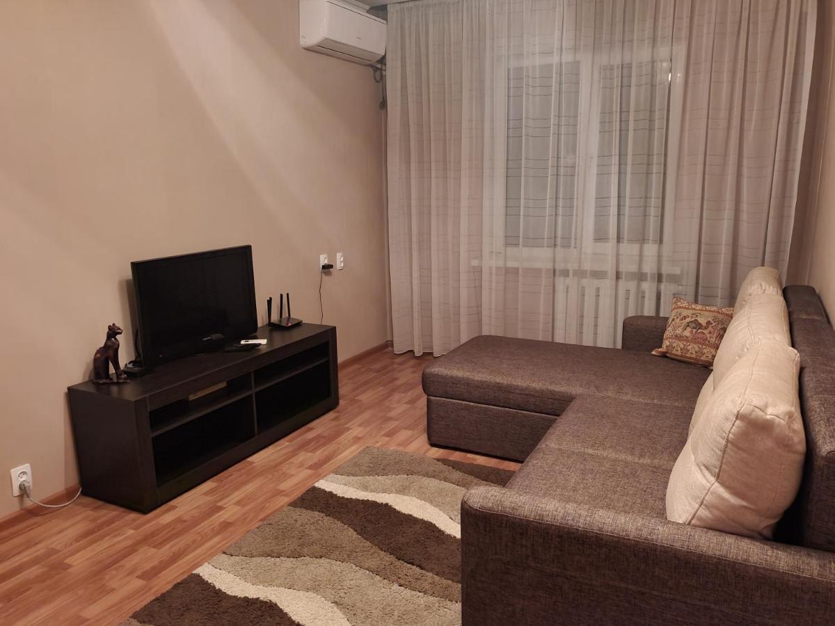 2-Х Комнатная Квартира Посуточно Simkent Buitenkant foto